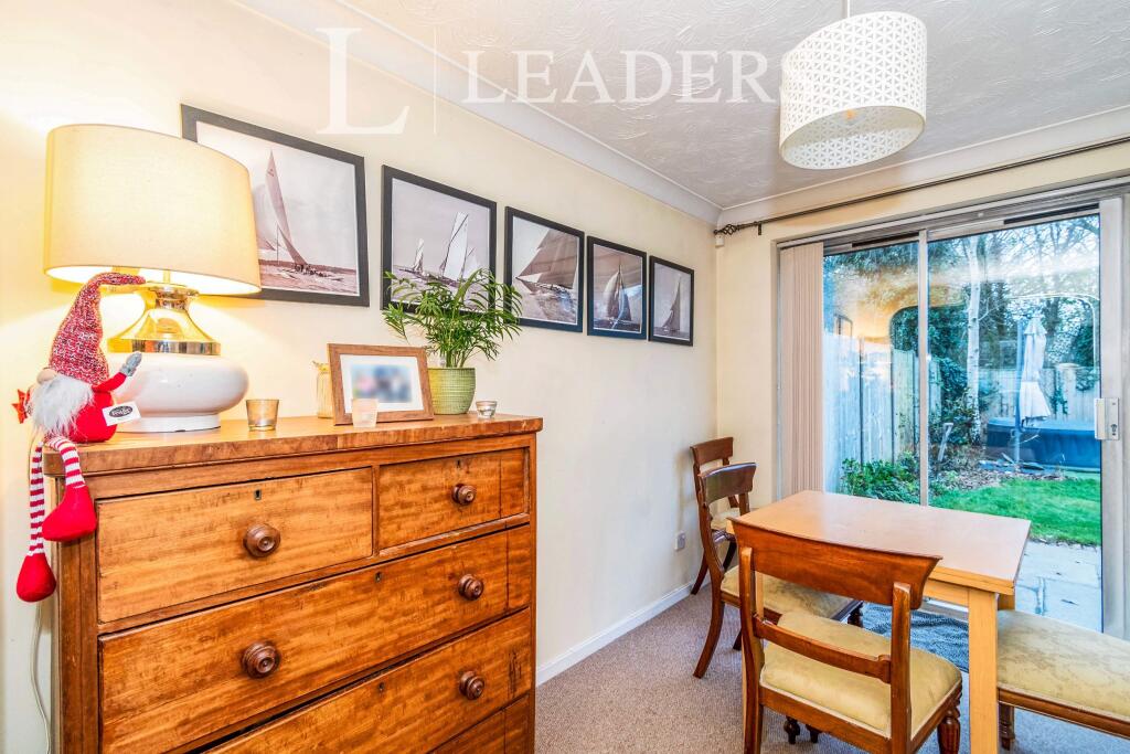 House in Portsmouth - View 4
