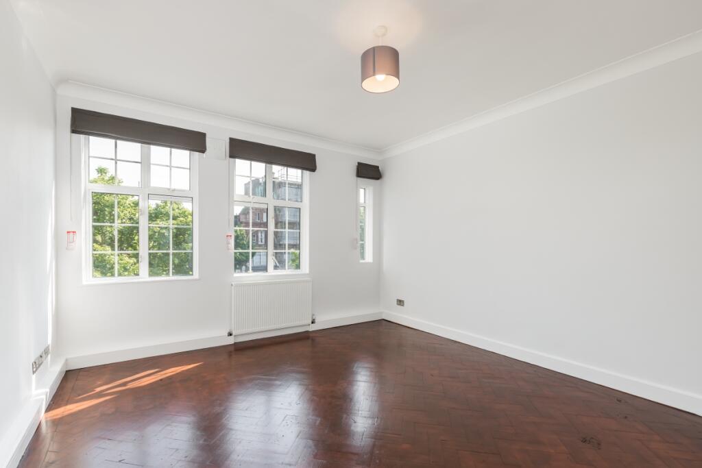 Main image of property: Holloway Road, London N7