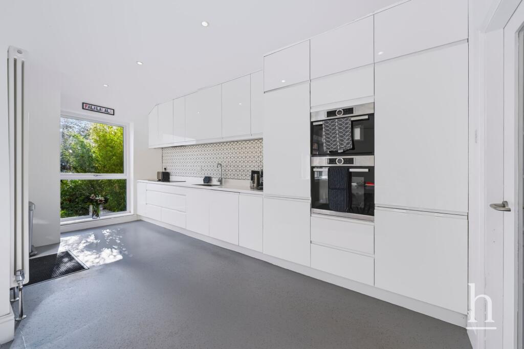 House in Chester - View 4