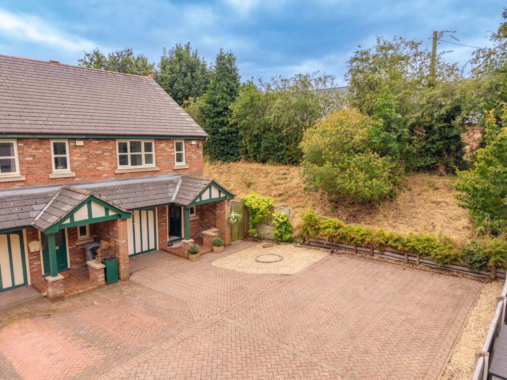 Main image of property: Field Side Close, Mobberley, WA16