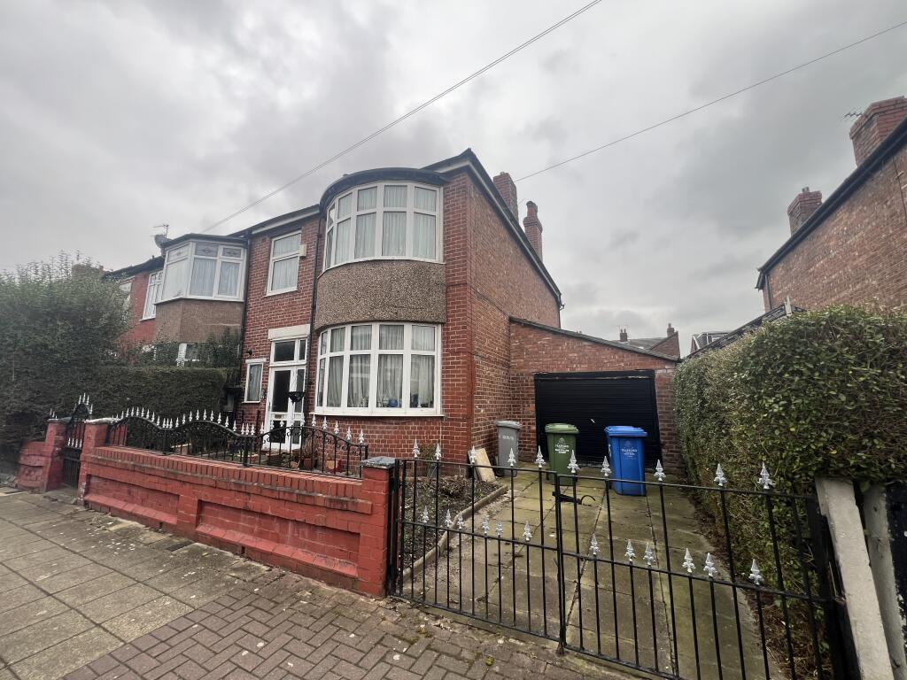 3-bed semi-detached on St. Johns Road, Old Trafford, £450,000