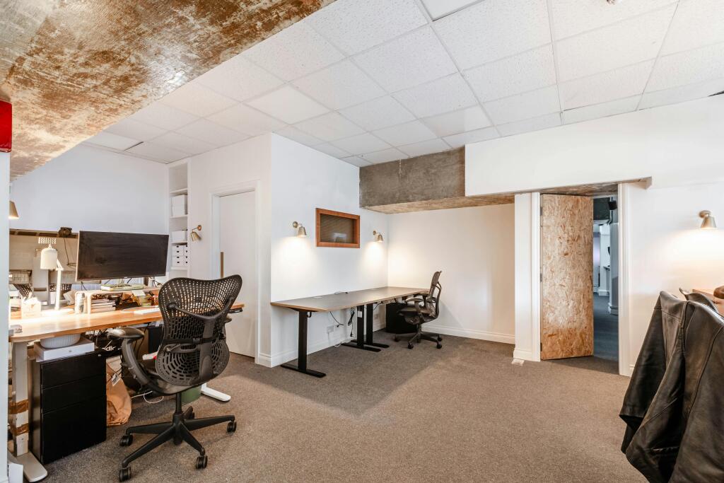 Oakwood House U1 - Low Res 7.jpg