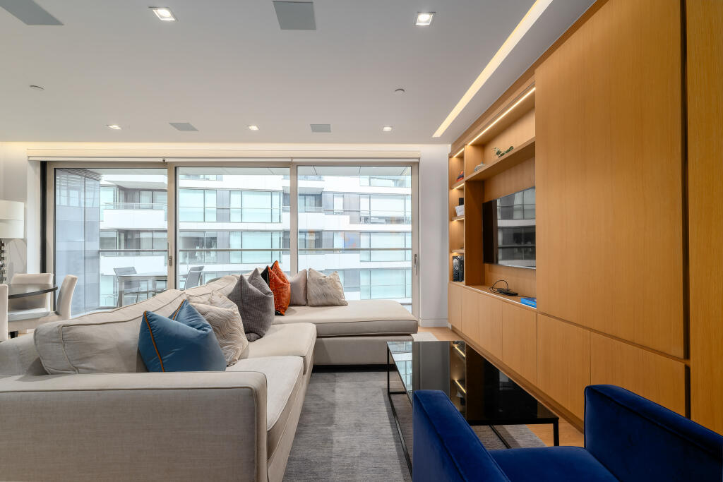 Apartment in London - View 5