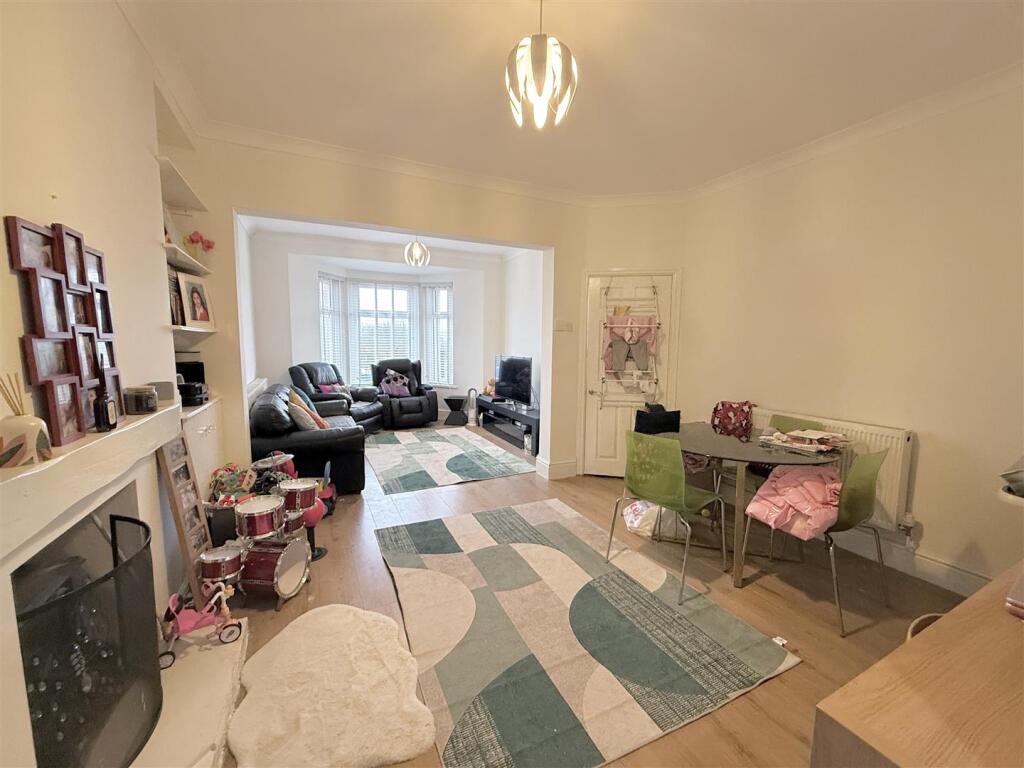 House in Aberdare, Hirwaun - View 3