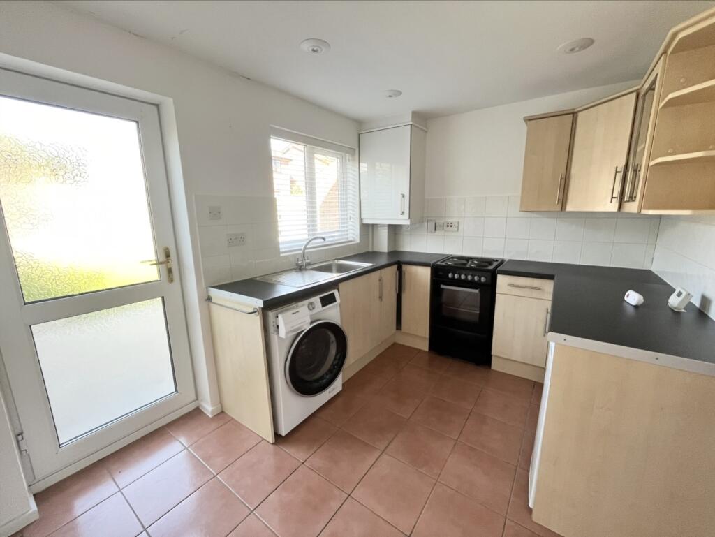 Main image of property: 10 Swindon Close, Giltbrook, NG16 2WD