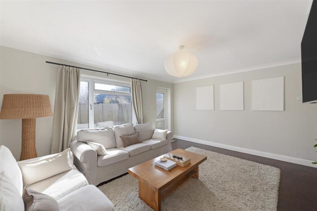 New Hythe Lane, Larkfield, Aylesford photo 4