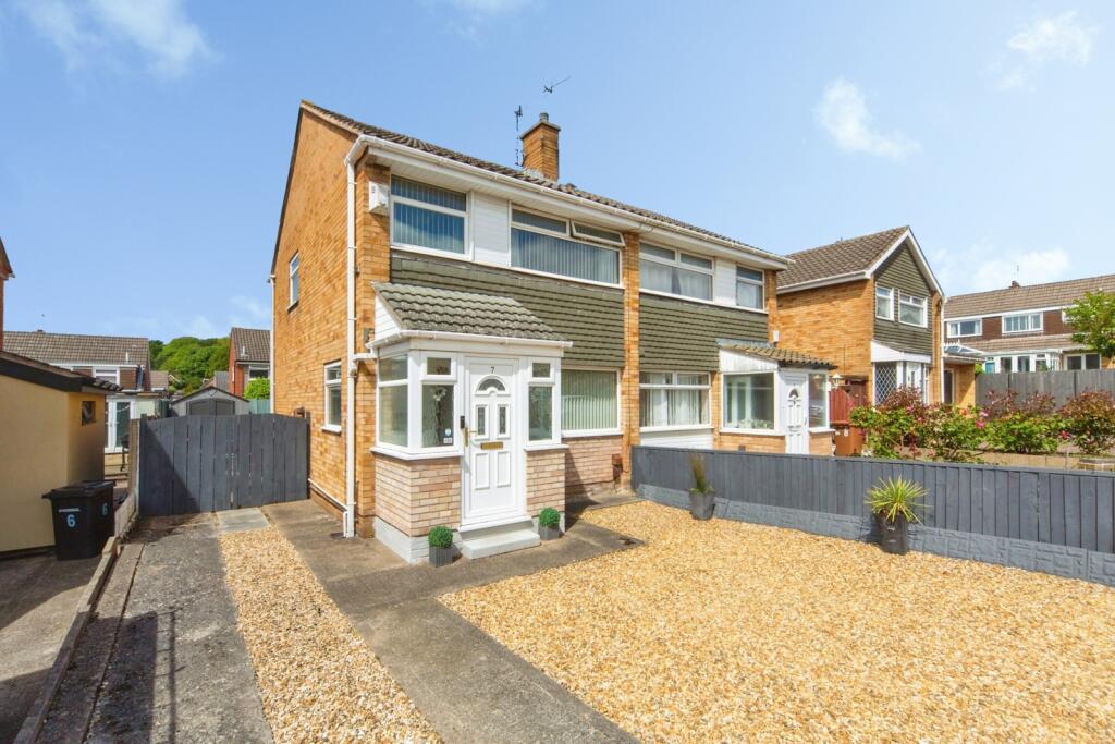 Main image of property: Hatchmere Close, Prenton, CH43
