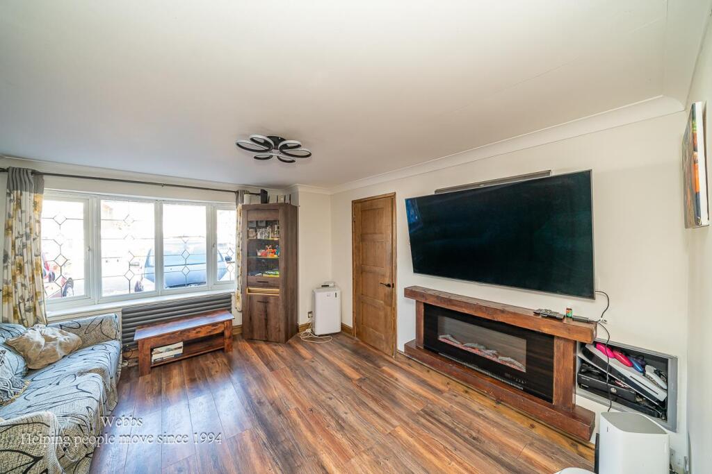 Otterburn Close, Heath Hayes, Cannock photo 2