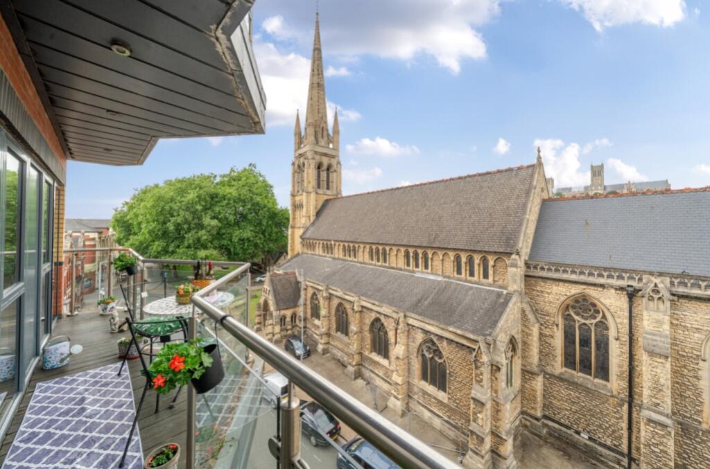 Main image of property: Thorngate House, St. Swithins Square, Lincoln, Lincolnshire, LN2