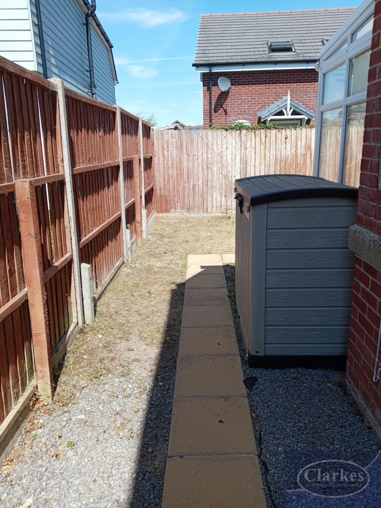 Orchard Close, Bournemouth photo 5