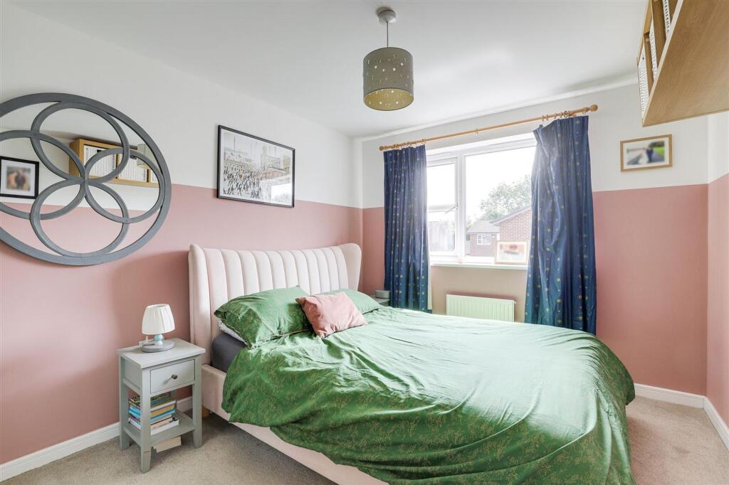 House in Nottingham, Silk, Beeston - More