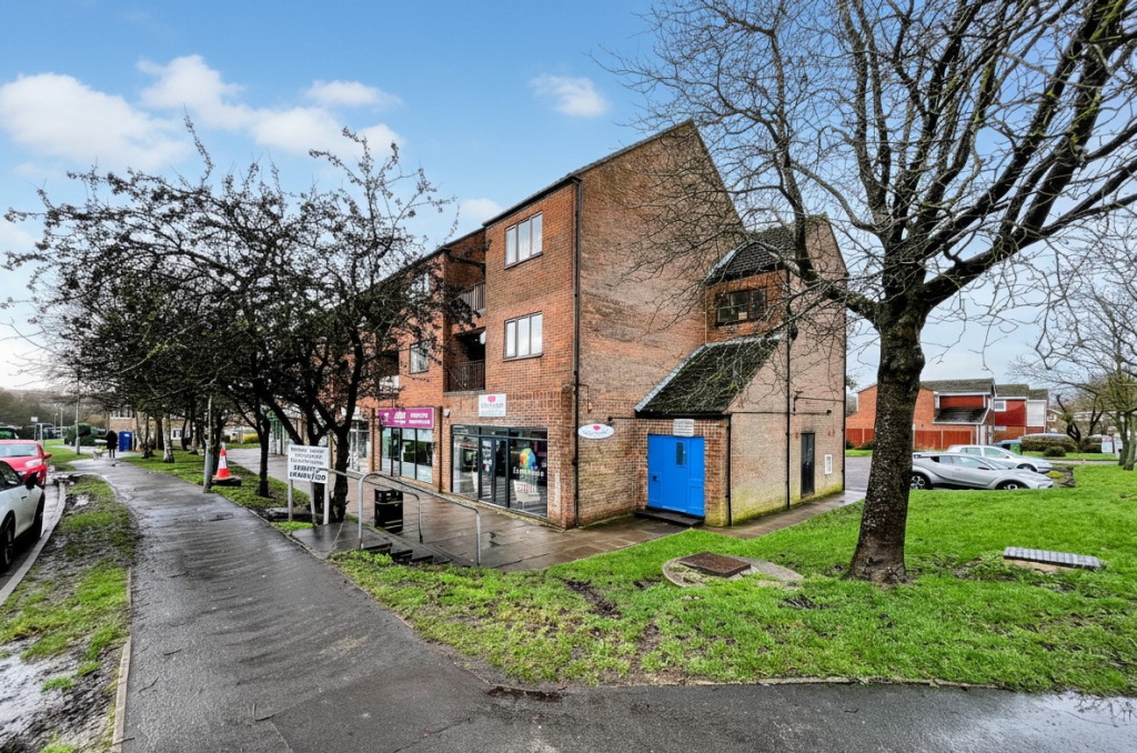 Main image of property: Elm Farm Road, Aylesbury