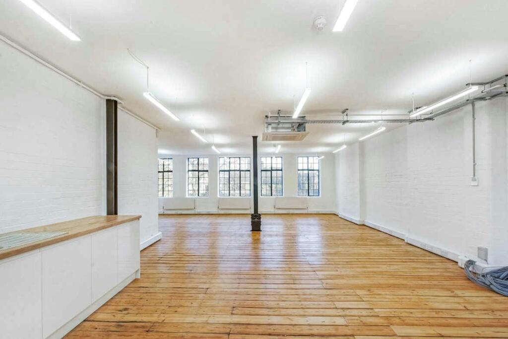 56-58 Clerkenwell Road