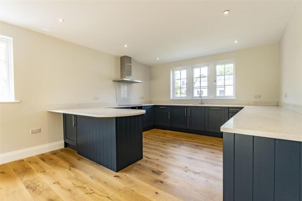 House in Sheffield - View 4