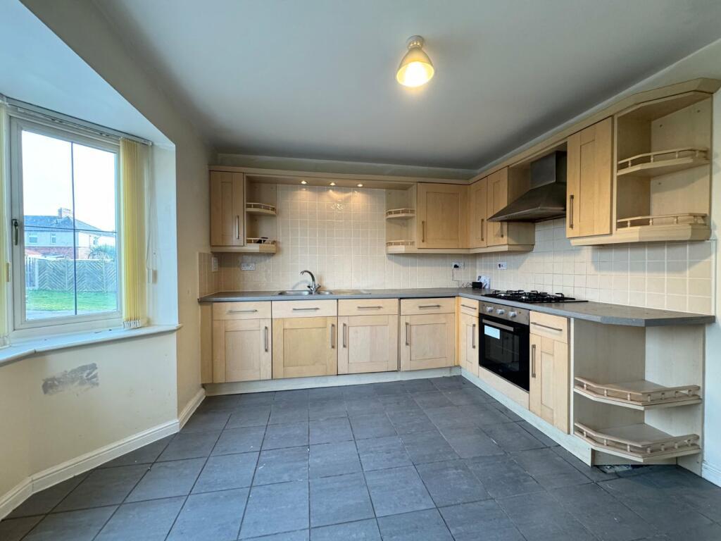 30, Gilder Way, Barnsley photo 2