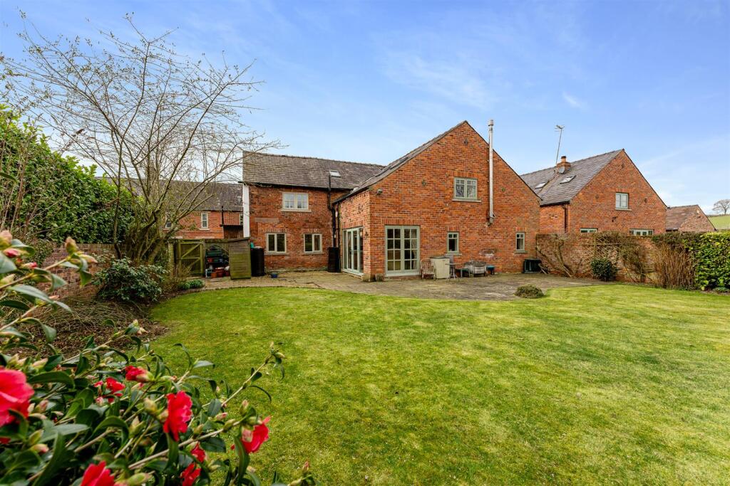 2, Tan House Barns, Eaton, Congleton photo 4