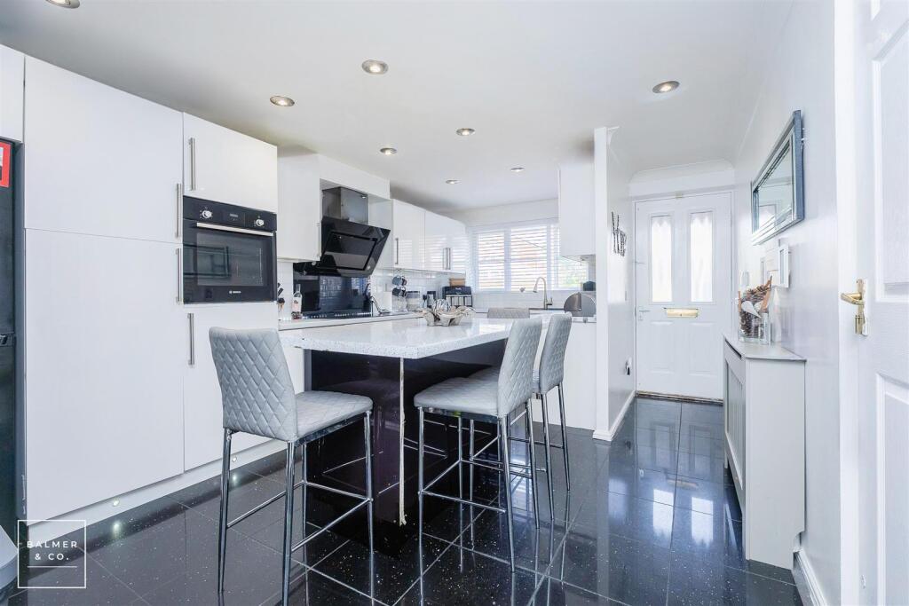 House in Wigan, Greater Manchester - View 3