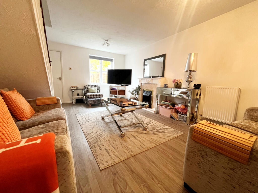 House in London - View 3