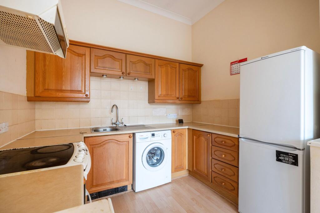 Apartment in South Norfolk, Intwood, Keswick and Intwood - View 5
