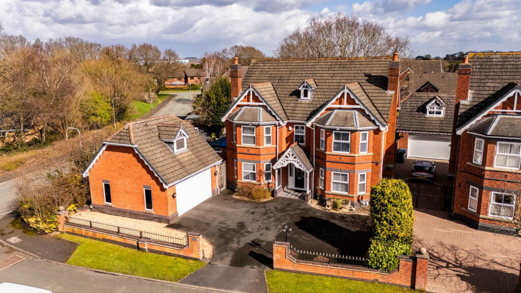 Main image of property: Wallace Court, Cheslyn Hay, Walsall, WS6 7PG