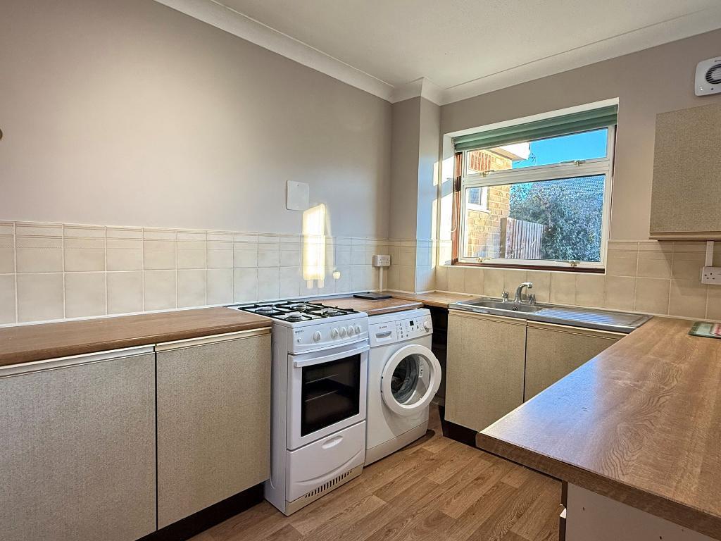 House in Horsham, Upper Beeding - View 3