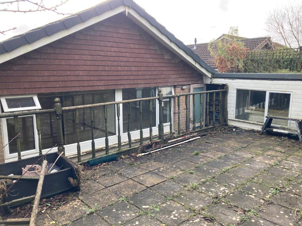 Main image of property: Lower Glen Park, PL14