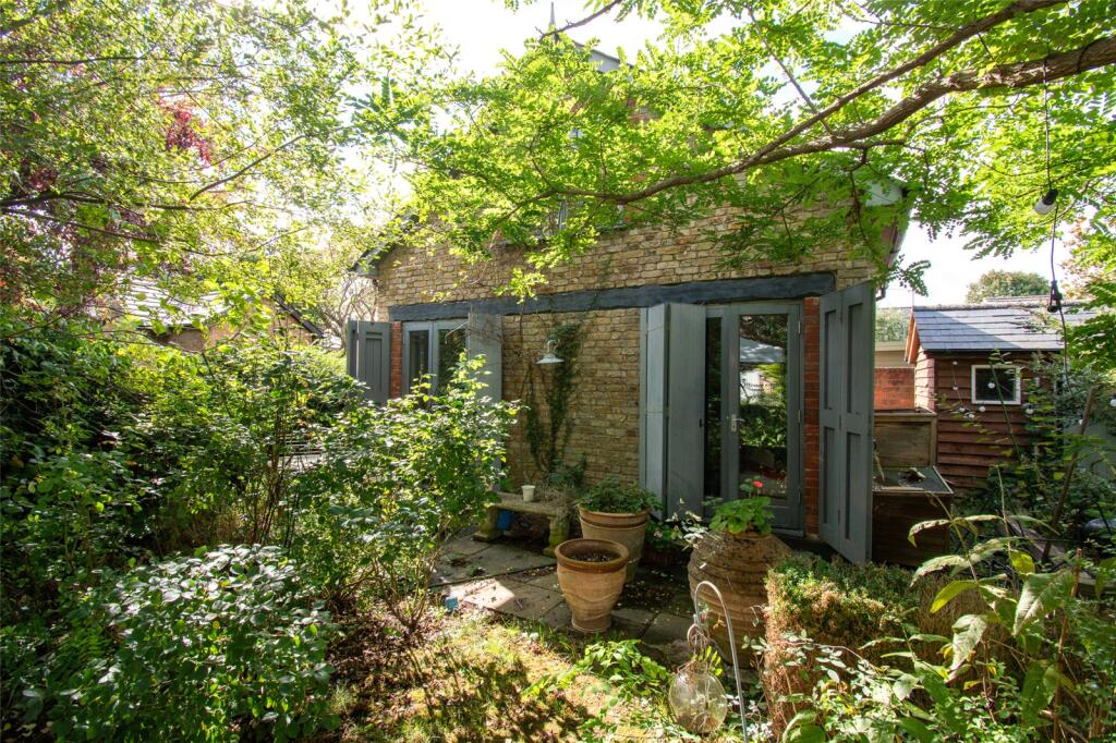 Additional image 19 of Hill Street, St. Albans, Hertfordshire, AL3