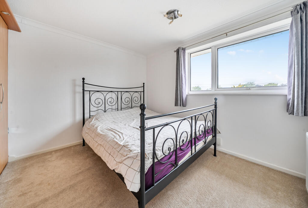 House in Yate, Wapley - More