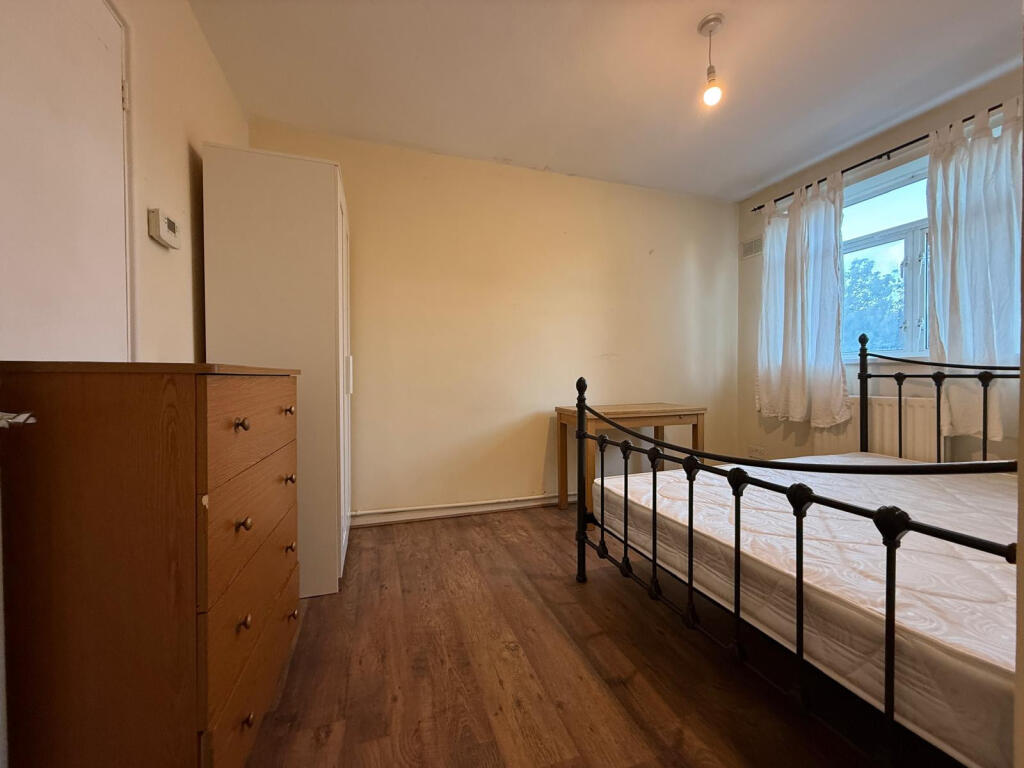 4 bedroom flat for rent
