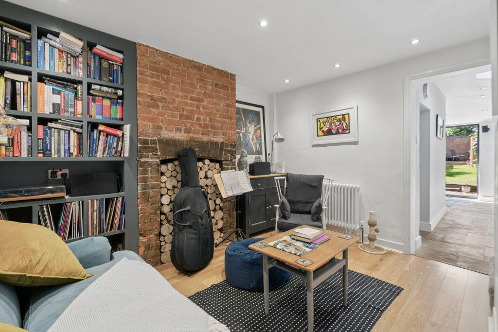 House in Slough - View 5