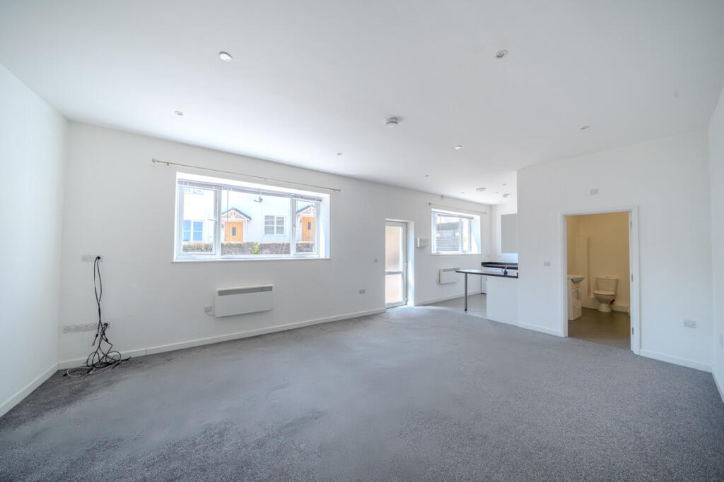 Apartment in Chepstow - More