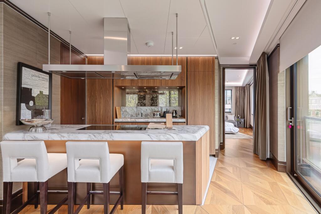 Apartment in London - View 3
