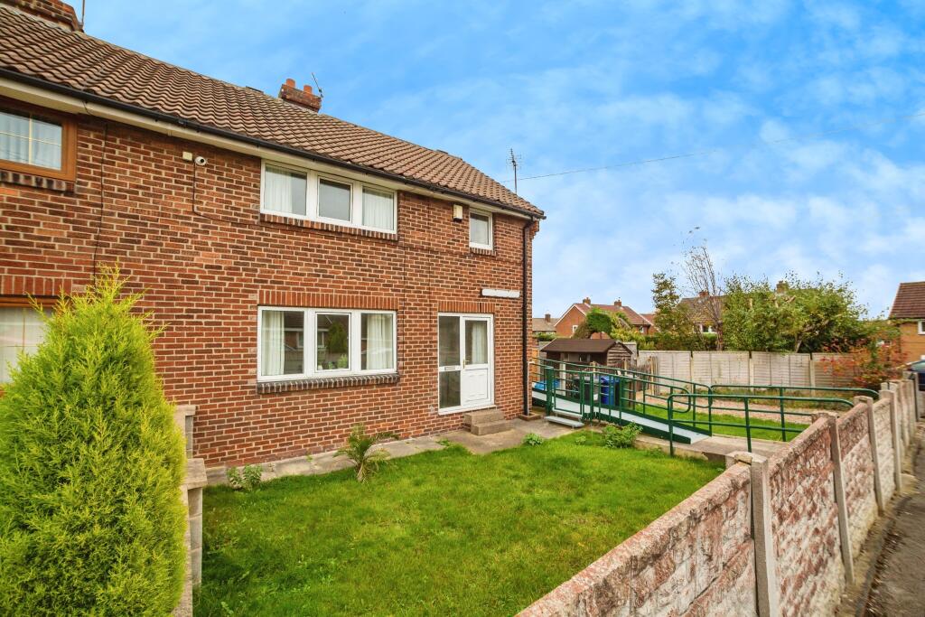 Main image of property: Manor Drive, Barnsley, S71