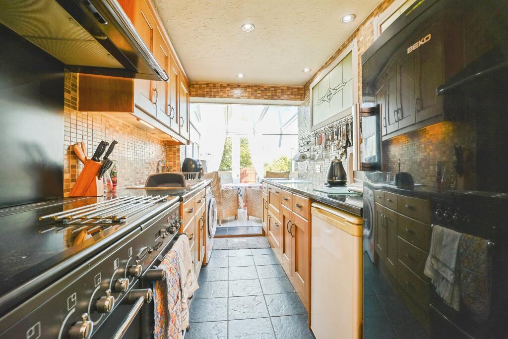 House in Stockton-on-Tees - More
