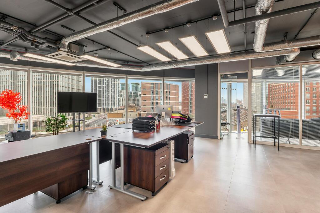 office 7.jpg