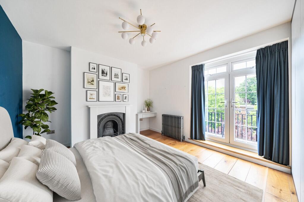 Apartment in London - More