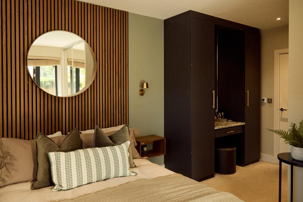 Apartment in London - View 3
