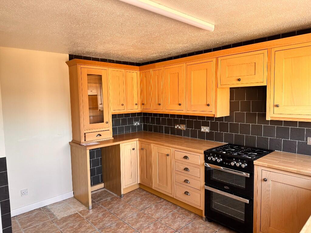 Additional image 3 of 60 Summerdown Walk, Trowbridge, Wiltshire, BA14