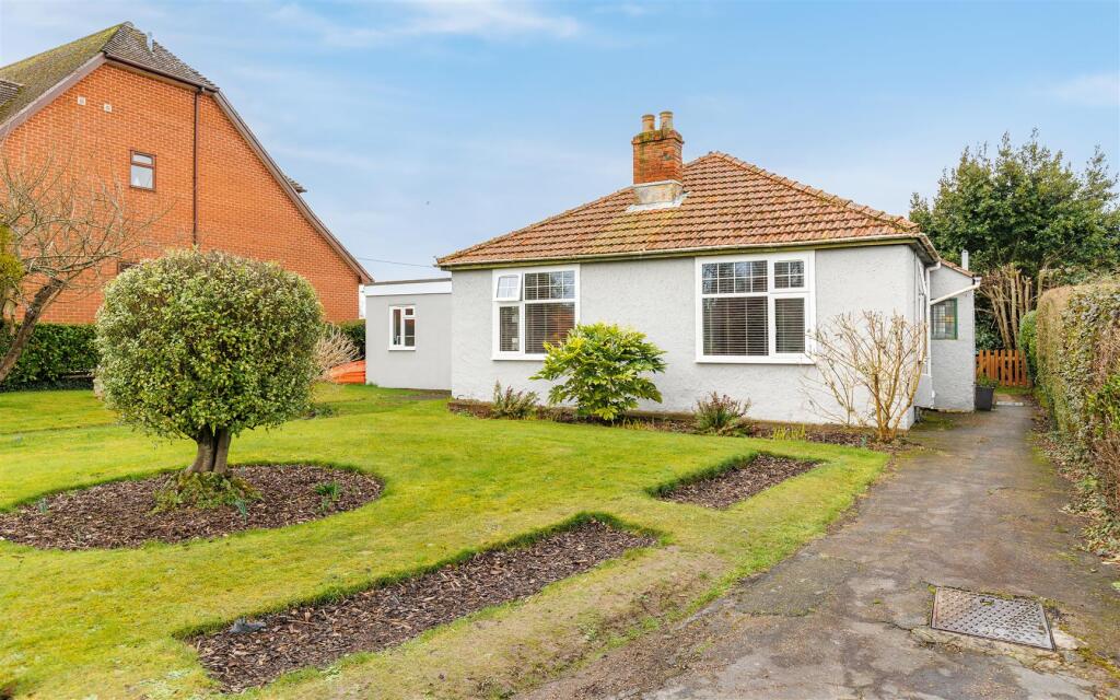 Main image of property: IMMACULATE BUNGALOW - Nodes Road, Cowes