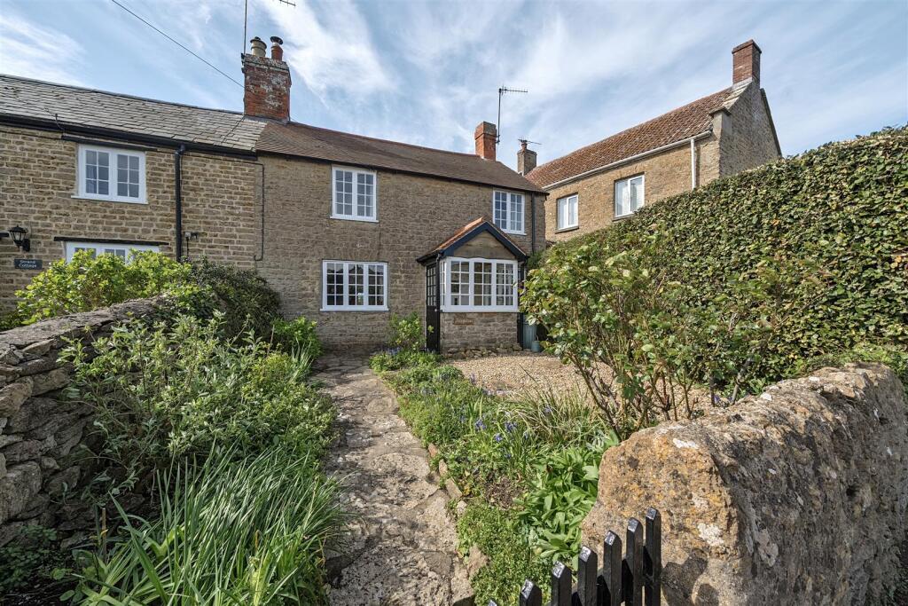 Main image of property: High Street, Burton Bradstock, Bridport