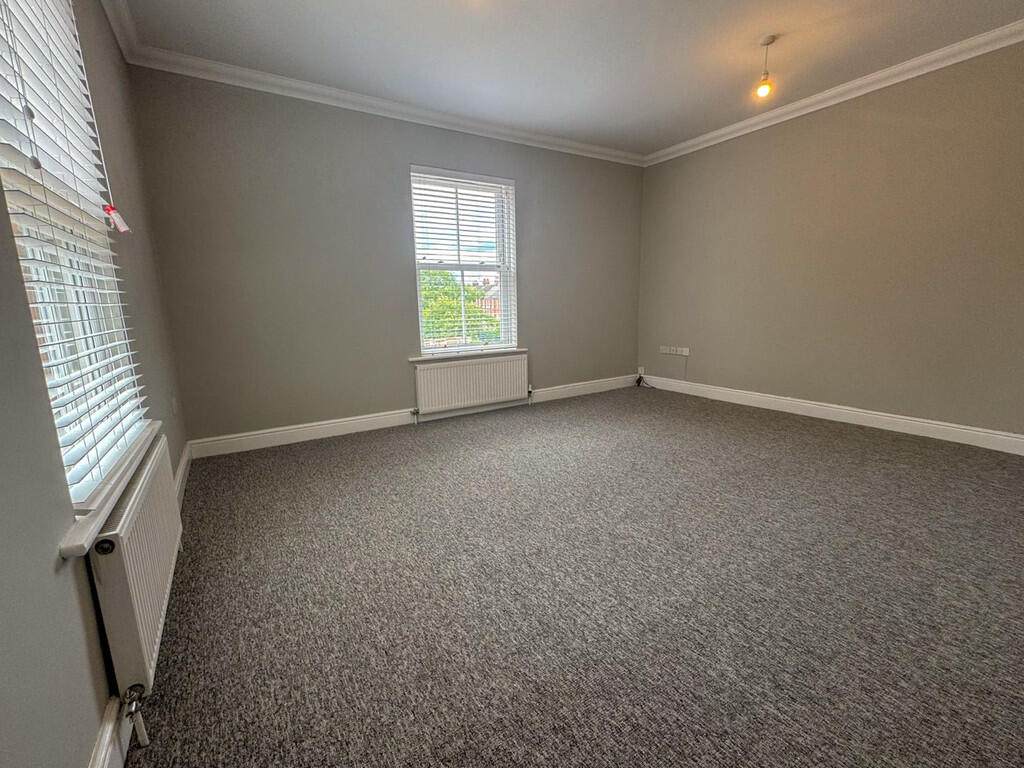 Apartment in Ipswich - View 5