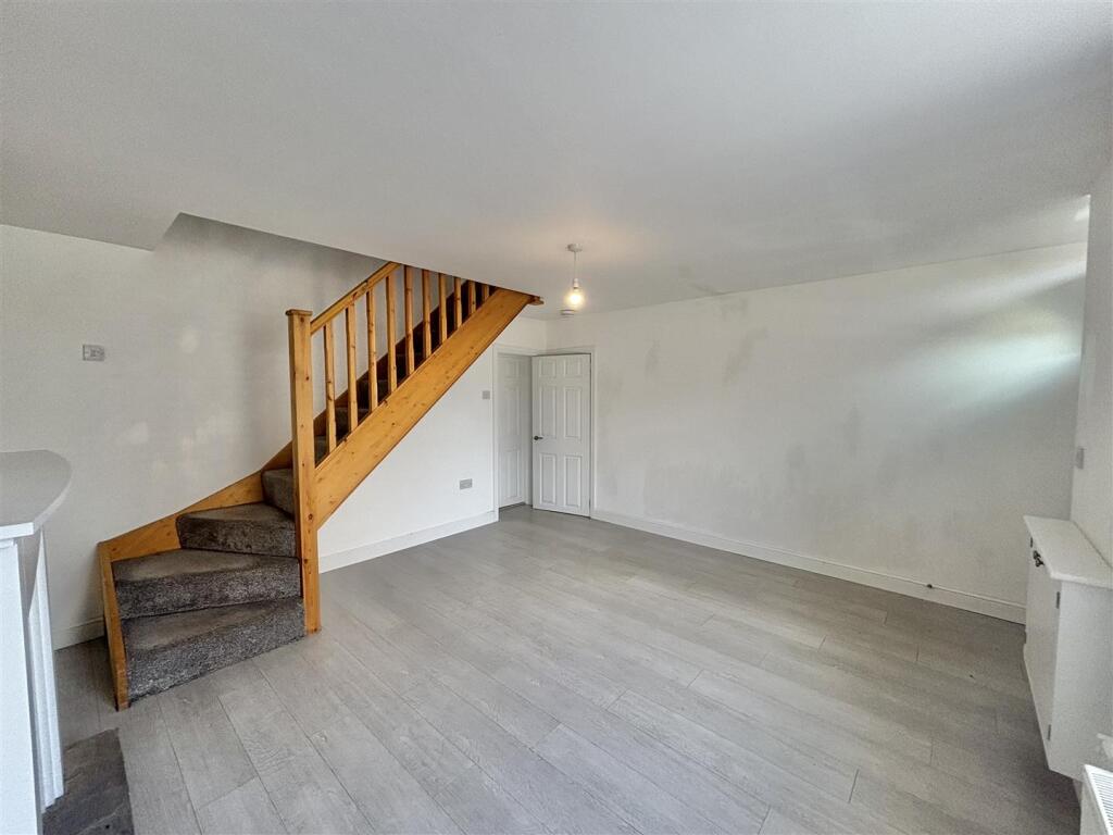 House in Stockport - View 4