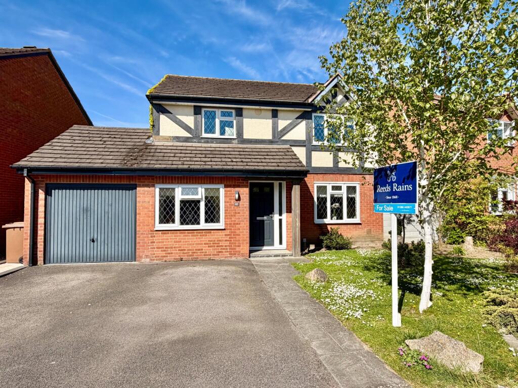 Main image of property: Falkland Road, Evesham, Worcestershire, WR11