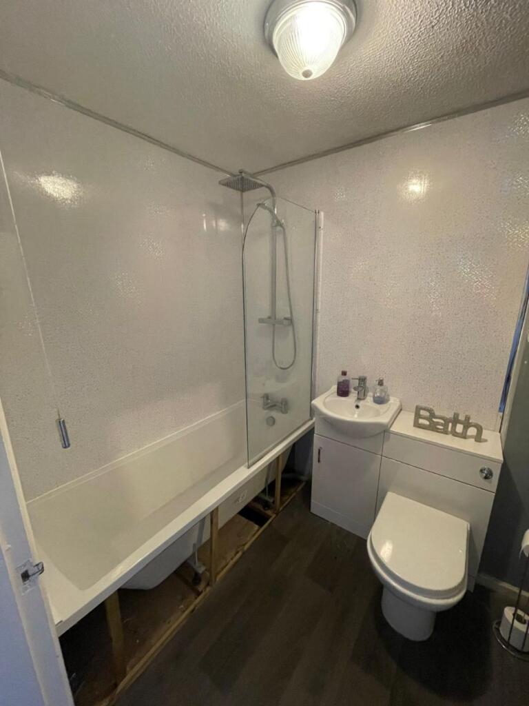 Additional image 4 of Windsor Road, Halesowen, B63 4BE