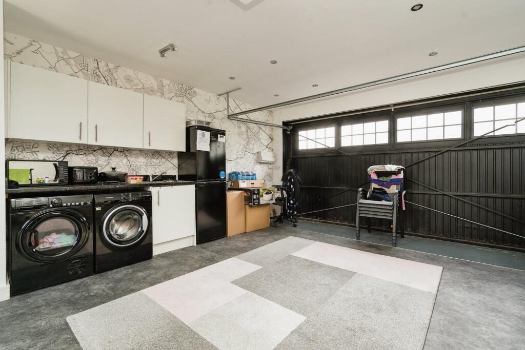 House in Bolton, Hart Common, Westhoughton - View 5