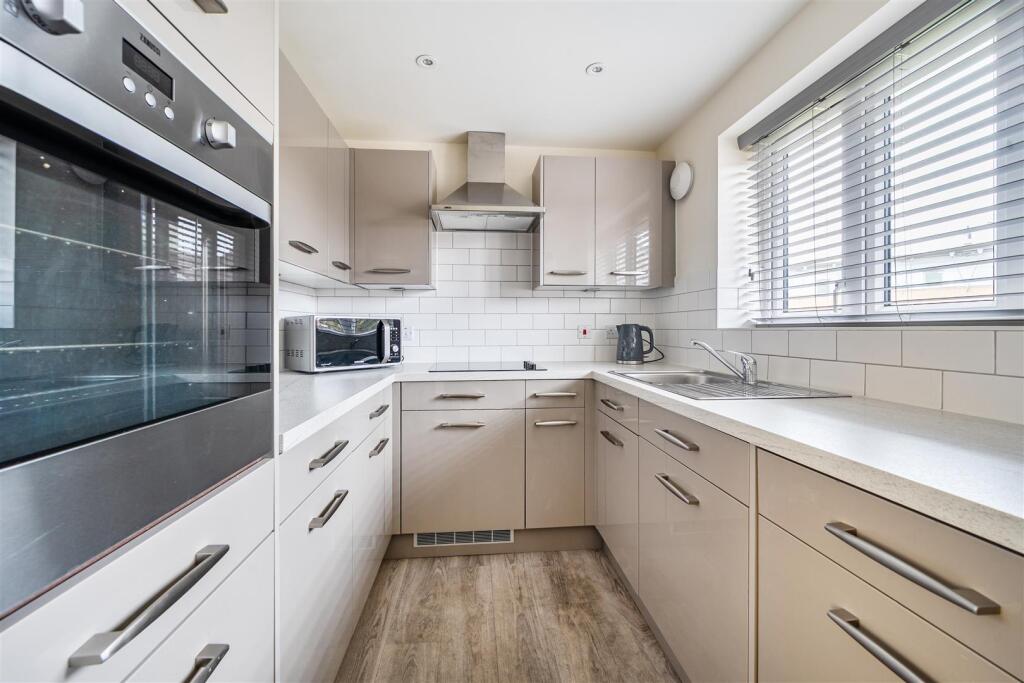 Additional image 2 of Hadley Lodge, Quinton, Birmingham, West Midlands