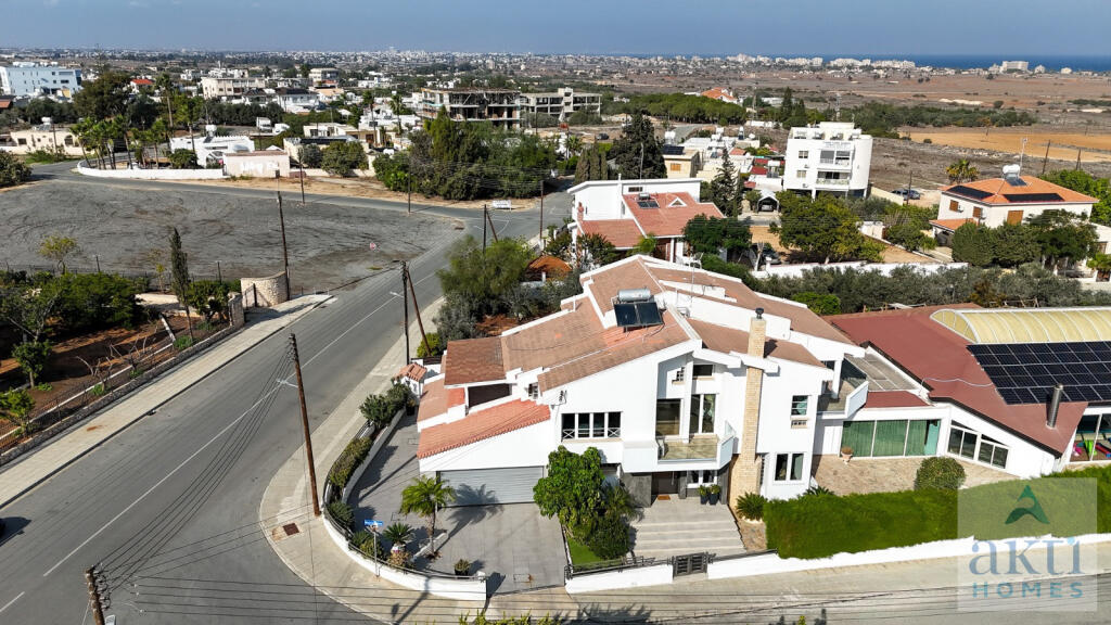 Main image of property: Famagusta, Deryneia