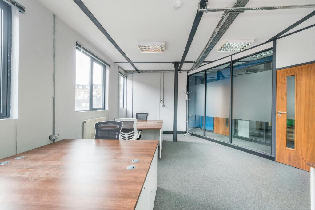 office 5.jpg