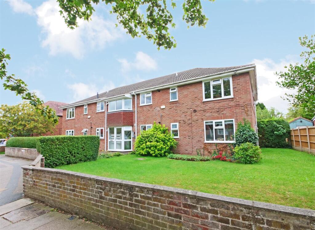 Apartment in York