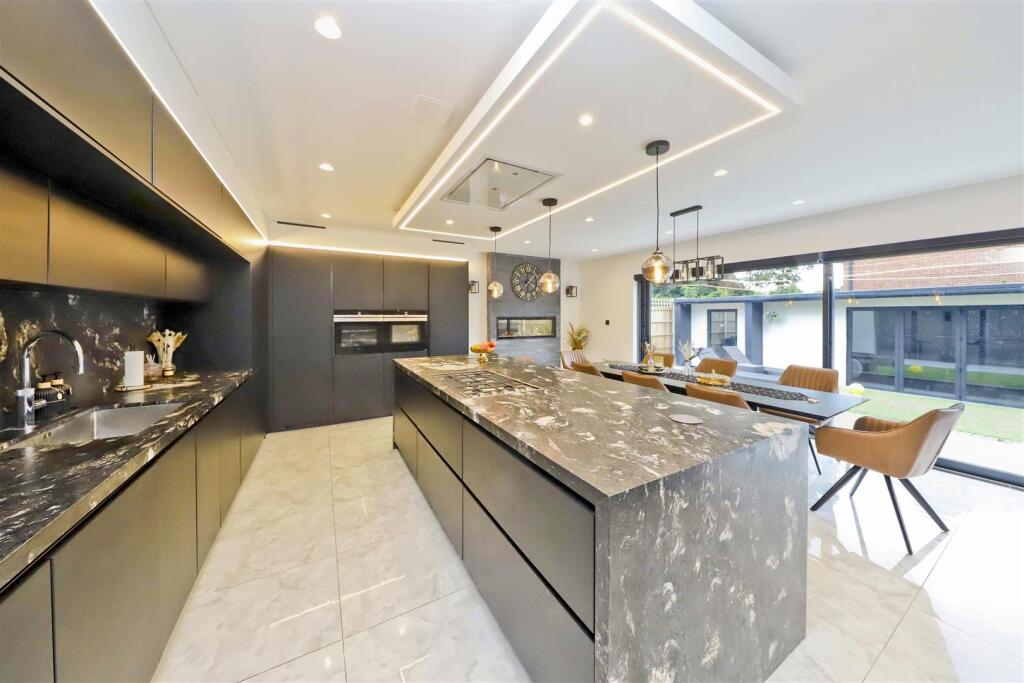 House in London - View 4